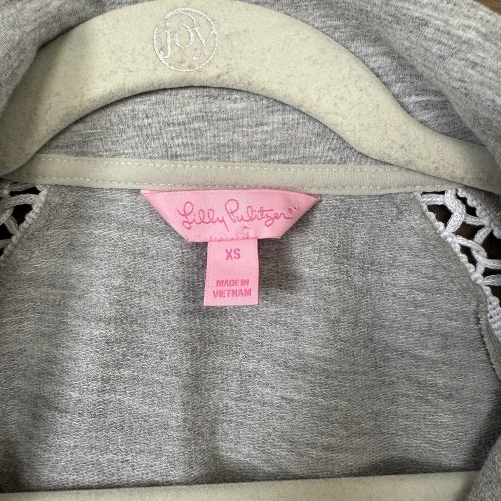 Lilly Pulitzer Skipper Popover 1/2 Zip Jacket XS Gray Crochet Preppy Lightweight - Picture 5 of 7